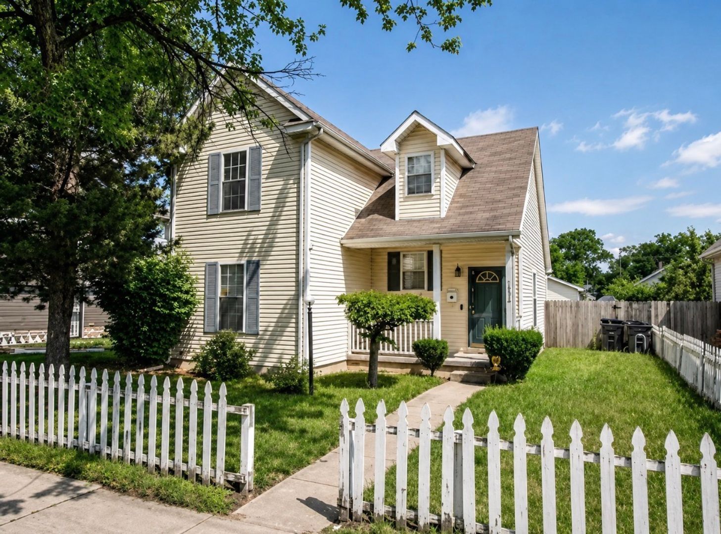 1332 Grand Ave – photo 1