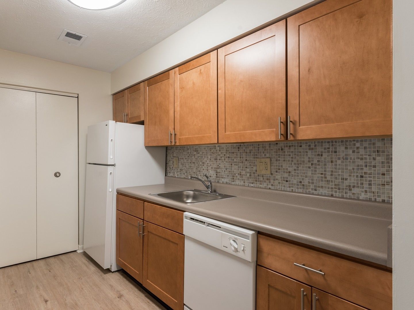 6275 Country Club Dr unit 6003 – photo 2