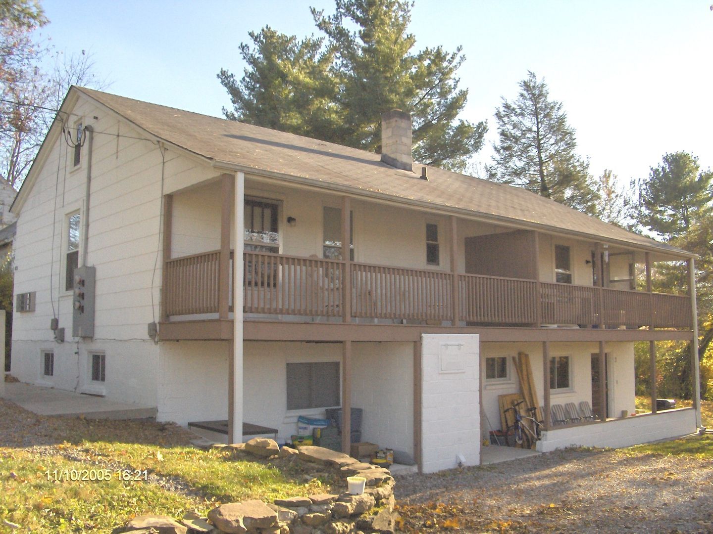 821 Montgomery St – photo 1