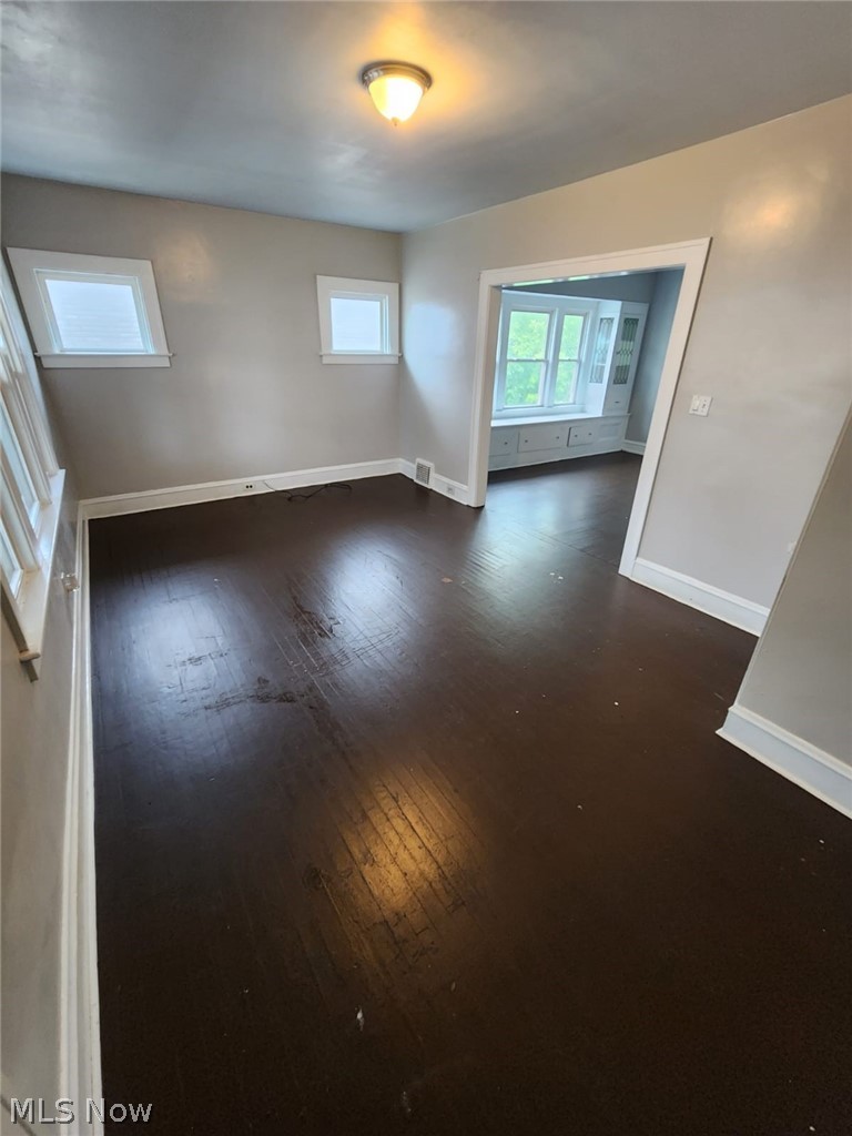 2200 W 104th St unit Upper Unit – photo 2