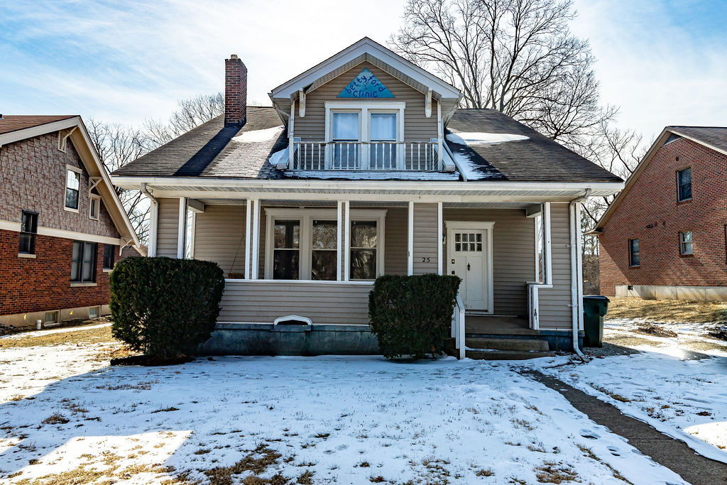 25 W Spring St – photo 1