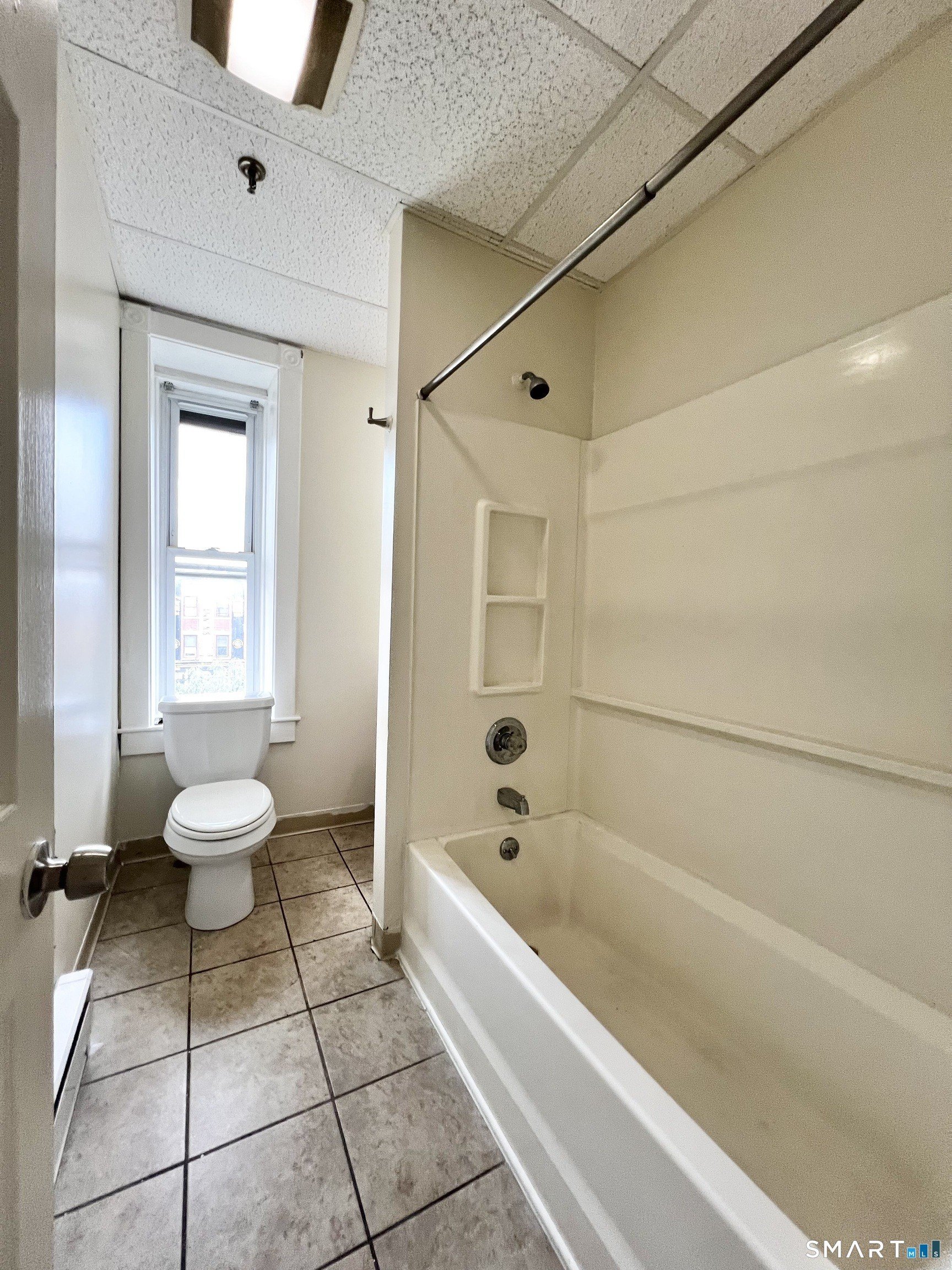 696 Main St #1C – photo 4
