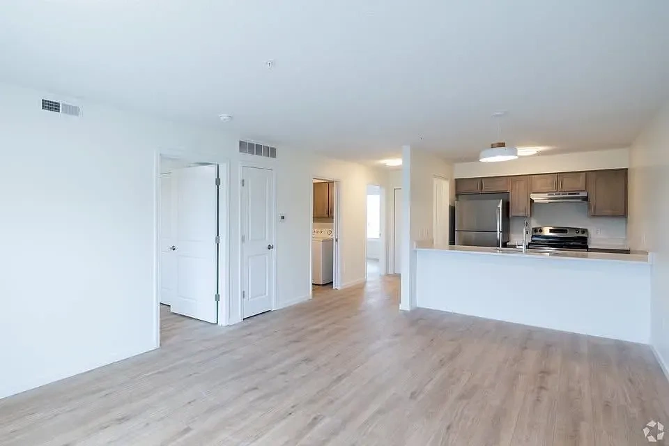 Gateway Apartments – photo 3