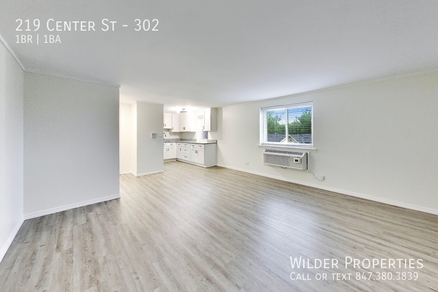 219 Center St – photo 4