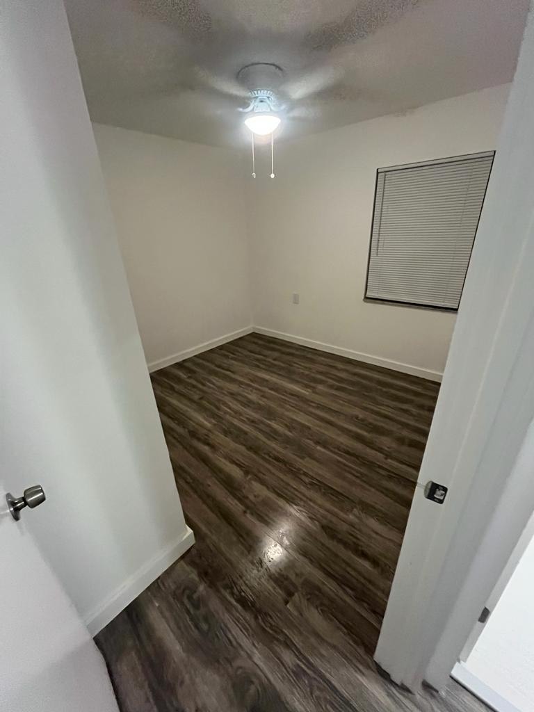 1302 Ariana Woods Cir unit A – photo 5