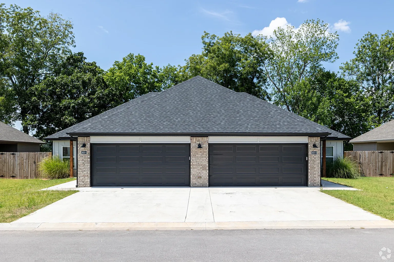 Farmington Hills Duplexes – photo 2