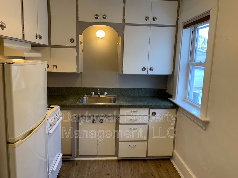 1121 2nd Ave S unit 1 – photo 5