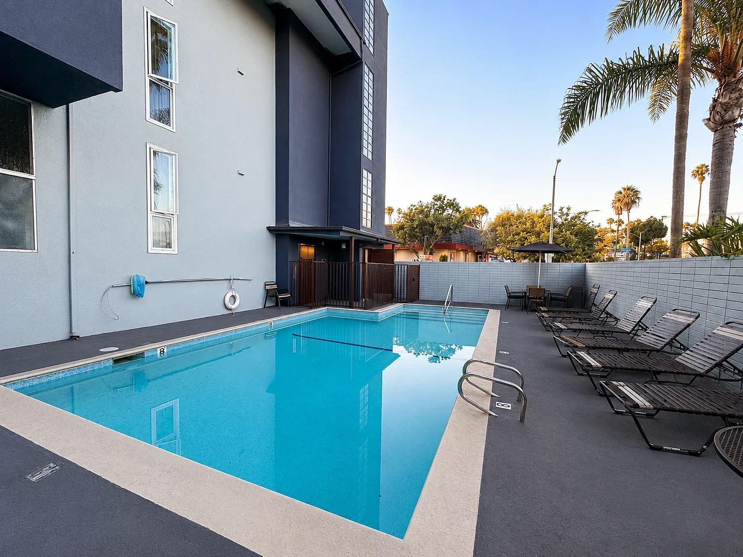 Surf Terrace – photo 4
