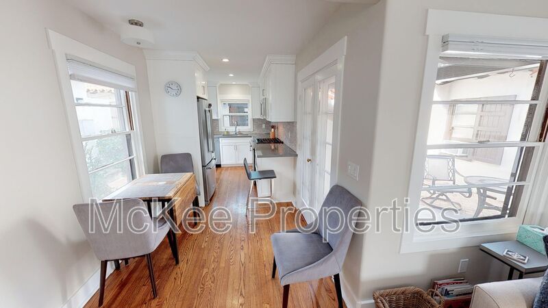 416 G Ave – photo 3