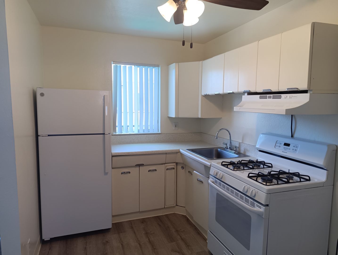 20511 Anita Ave unit 22 – photo 3