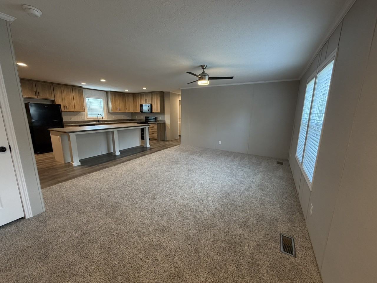 2153 Pacific Dr unit 112B – photo 3