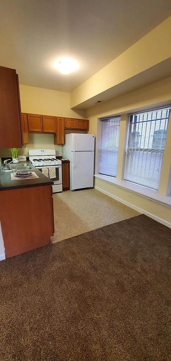 Park Apartments – photo 4