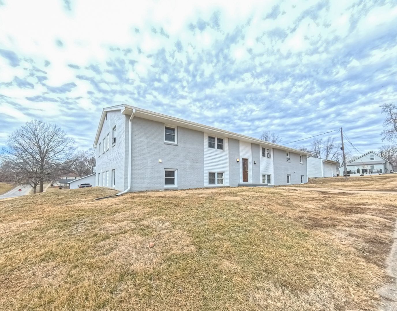 410 S 6th St unit Unit 2 – photo 1