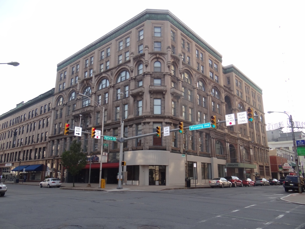 326 Biden St – photo 1