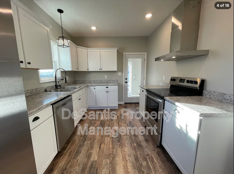 641 1st Ave – photo 4