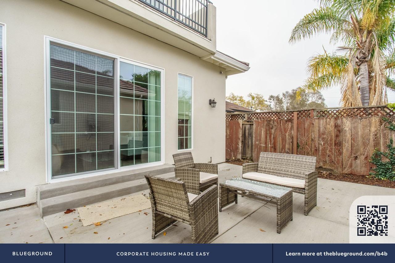 263 East Hedding Street – photo 5