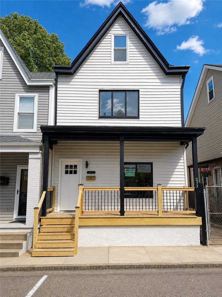 212 21st St – photo 1