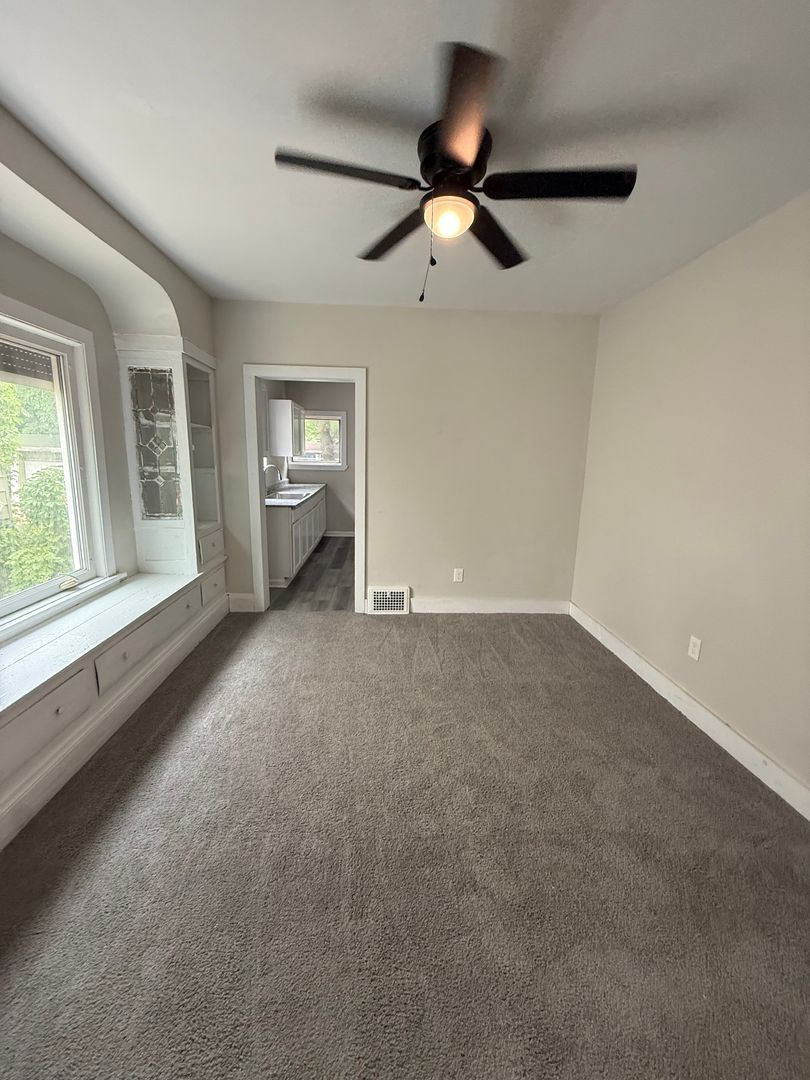 12617 Imperial Ave – photo 3