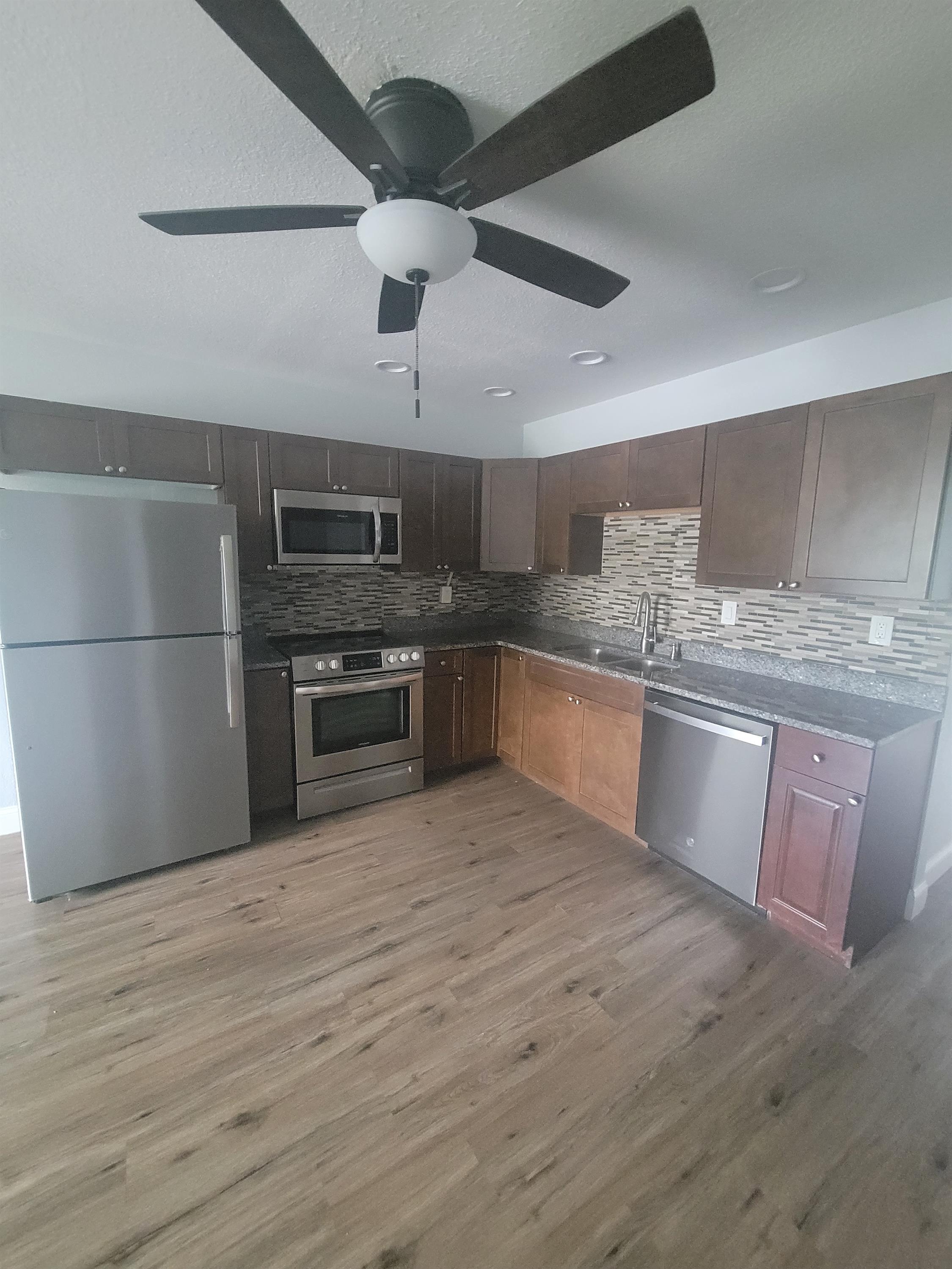 5847 Nebraska Ave unit 2 – photo 1