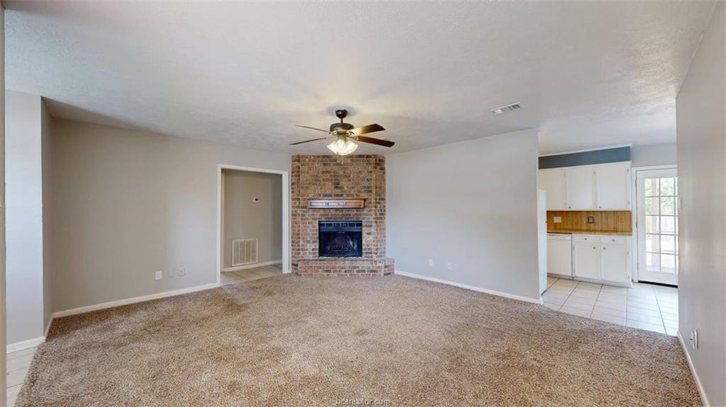 1107 Braeswood Dr – photo 3