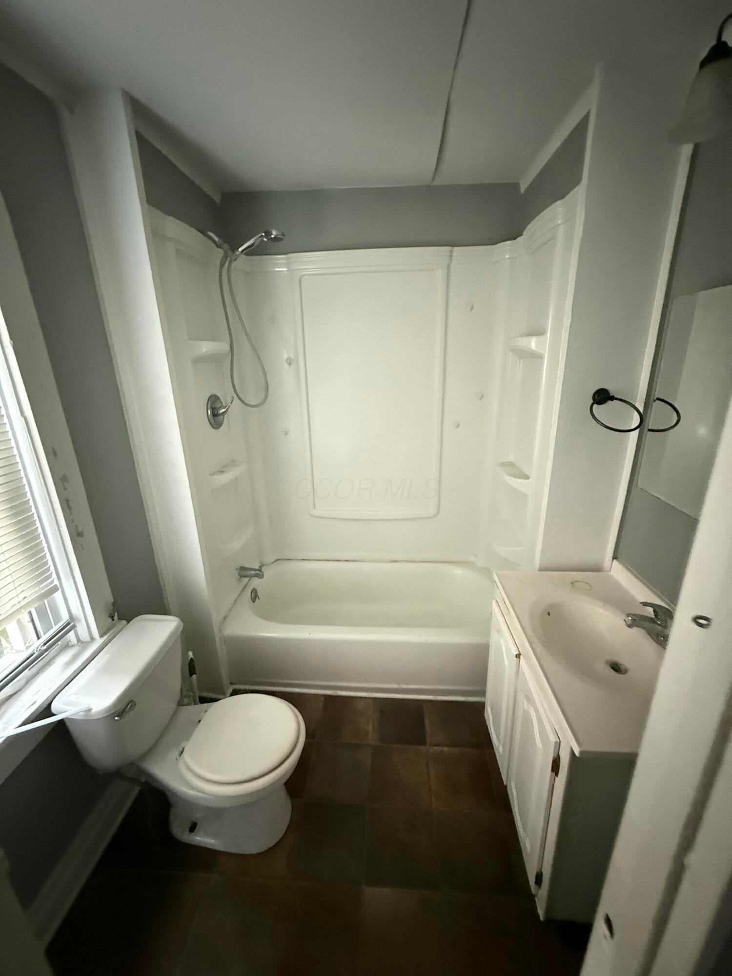 1180 4th St – photo 5