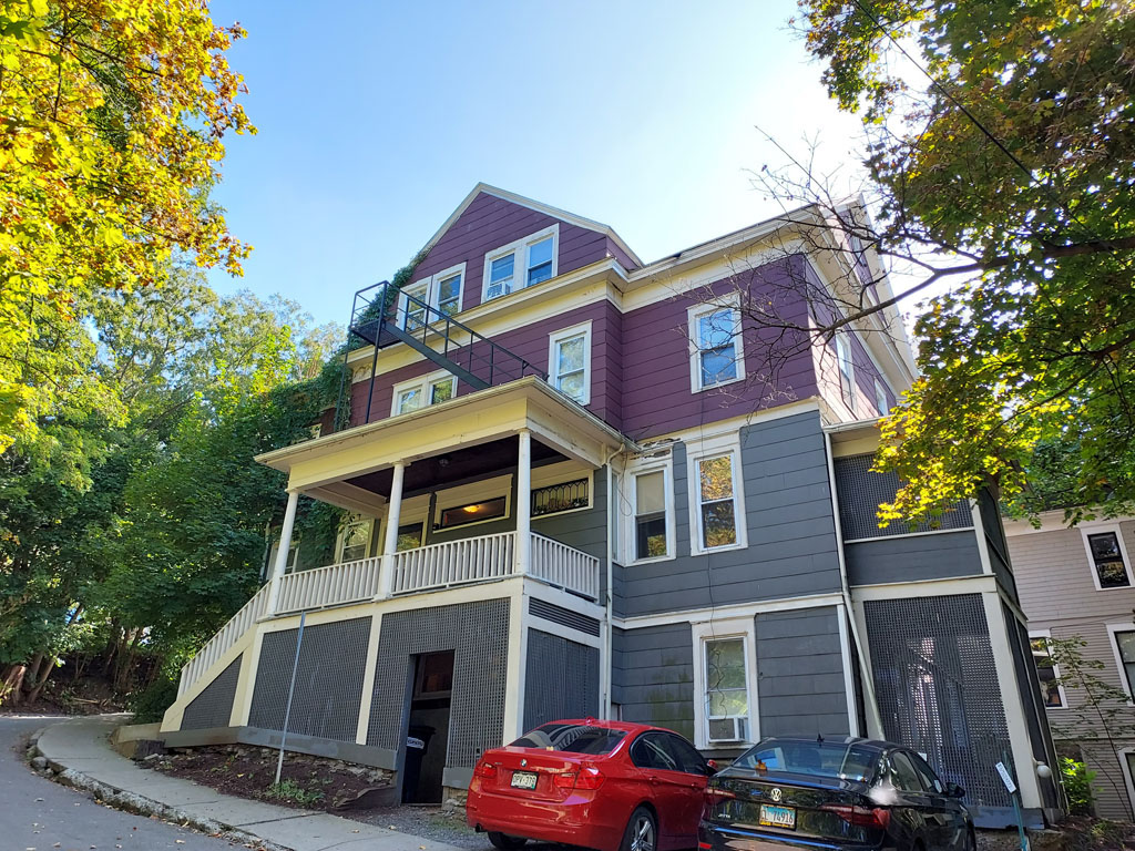 125 Highland Pl unit 3 – photo 1