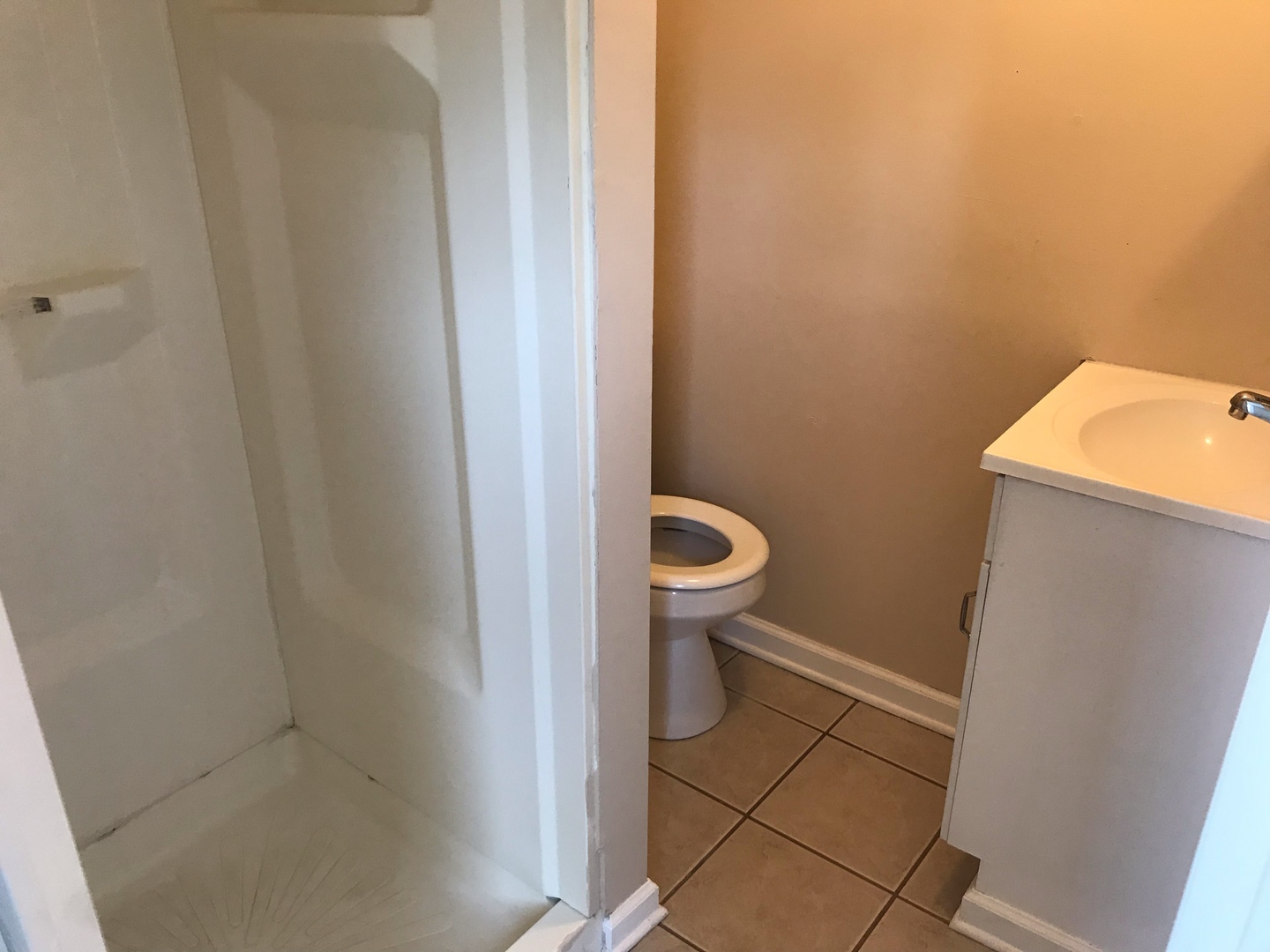 12022 Mayfield Rd unit Unit 9 – photo 2