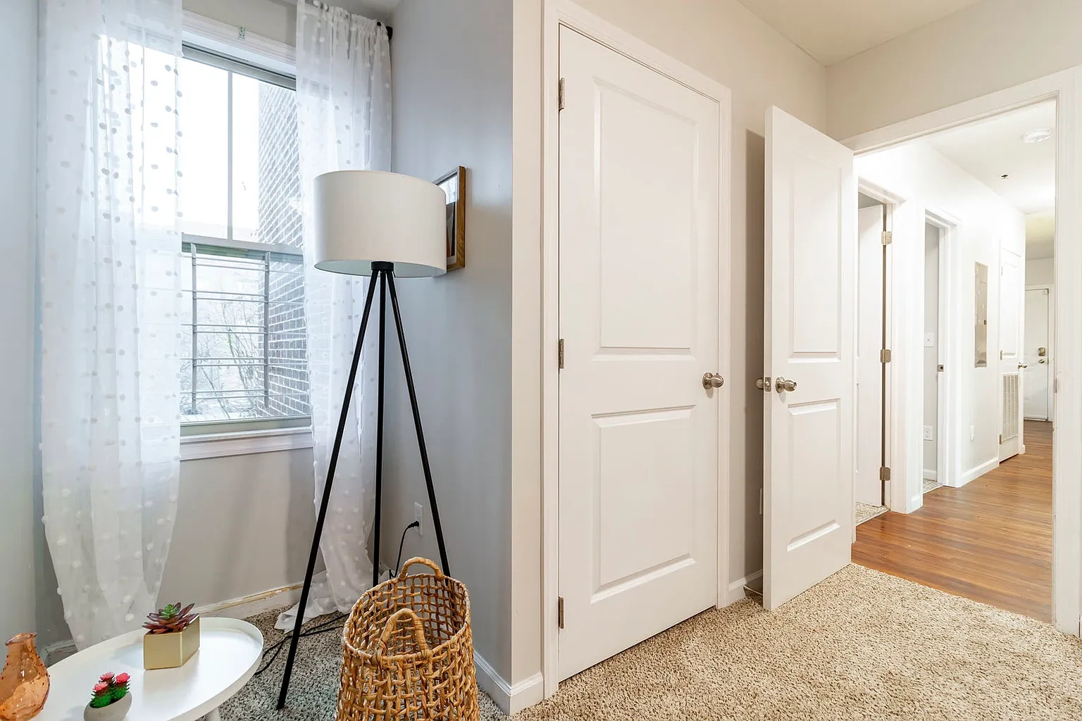 East Village Apartments – photo 1
