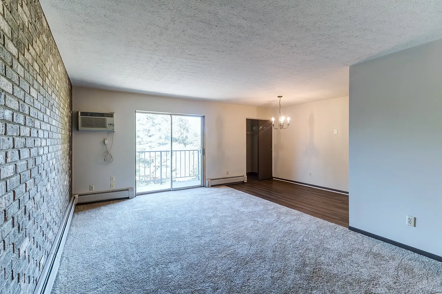 Stoneridge West Apartments – photo 1