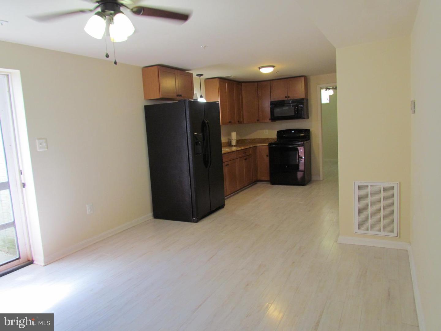 23220 Spalding Ln – photo 5
