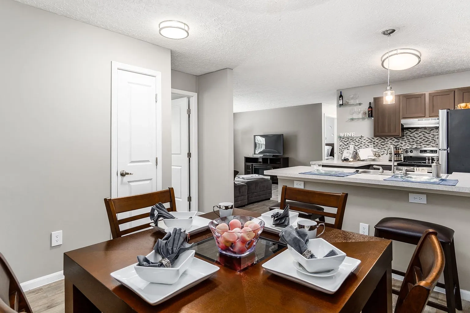 Estates at Brentwood Lake – photo 5