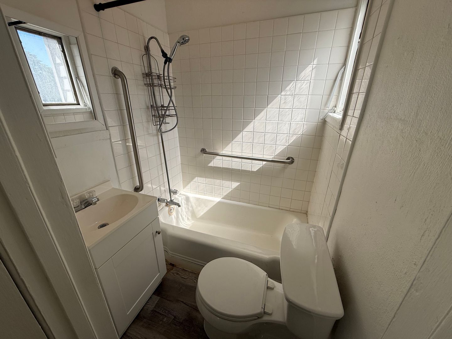 421 S Chestnut St unit #4 – photo 5