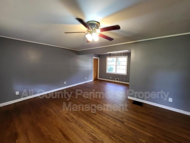 2759 Ellenwood Cir – photo 3