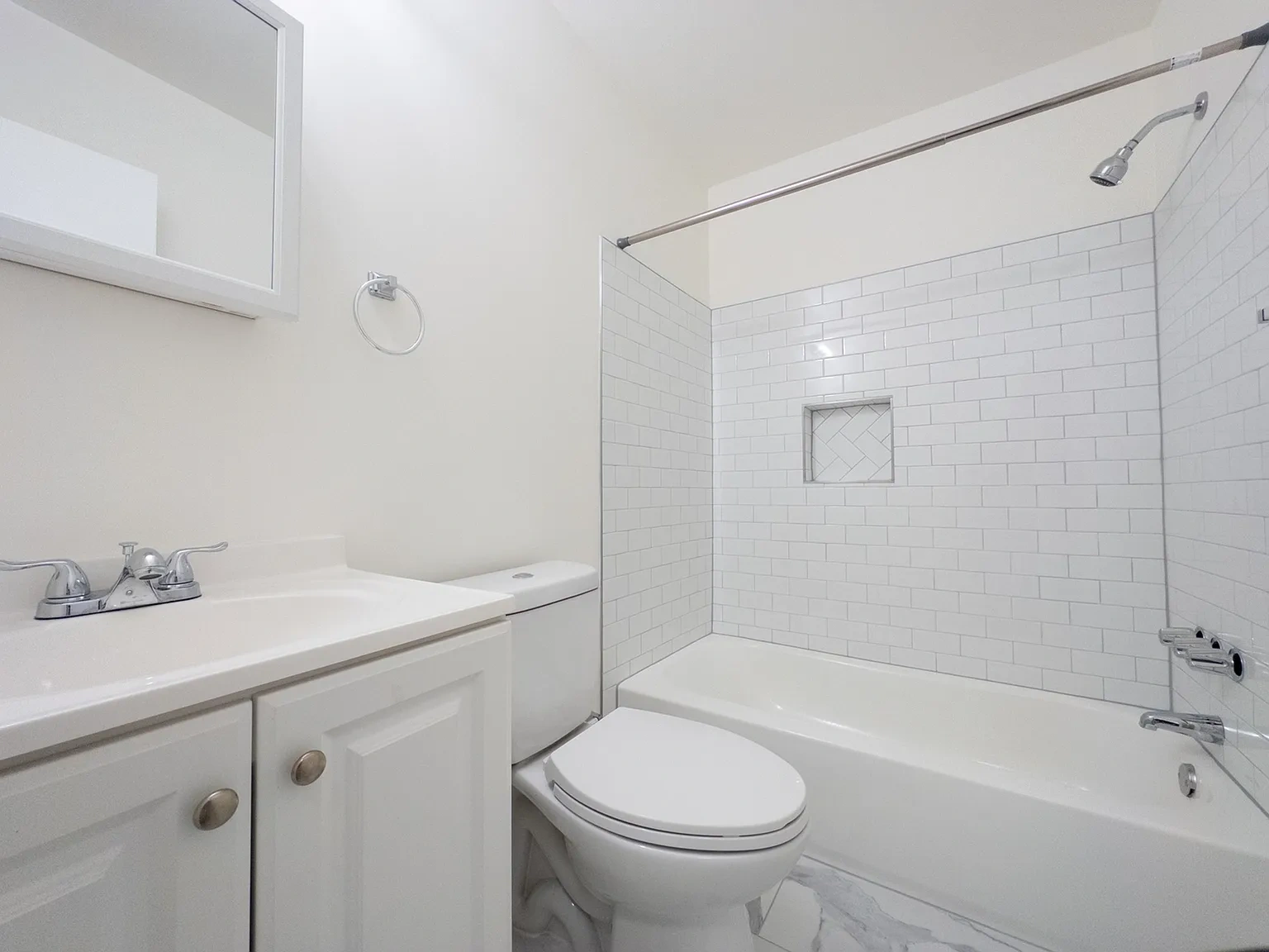 Woodland Manor Apartments – photo 3