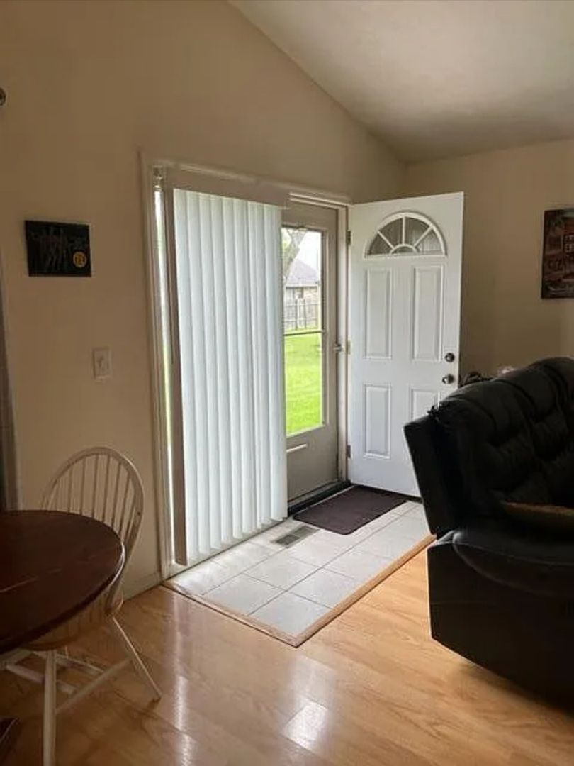 6523 Tulip Tree Ct – photo 2