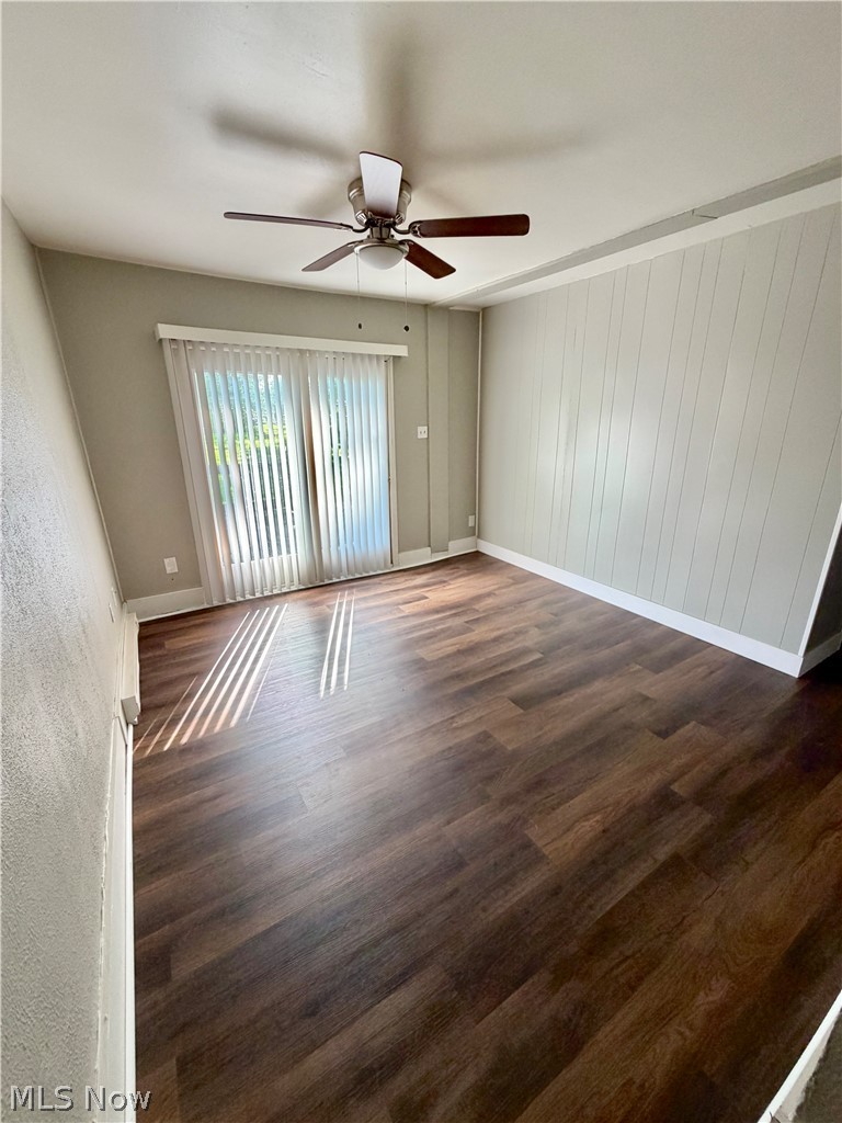 111 S Butler Ave – photo 4