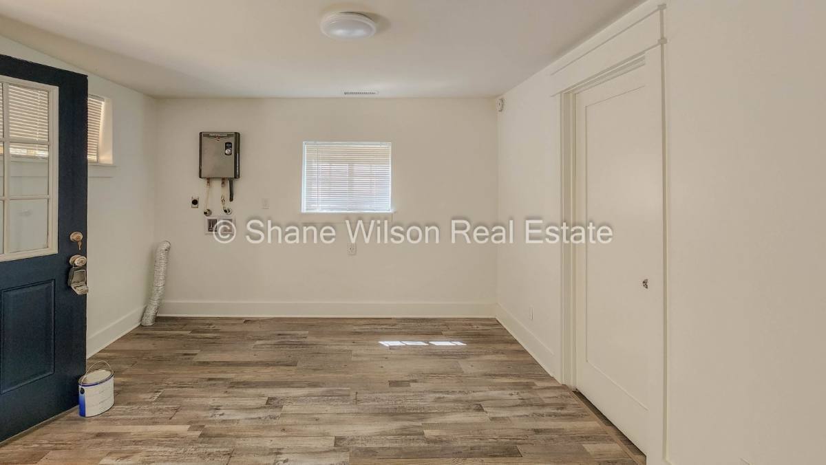108 Halsey St – photo 5
