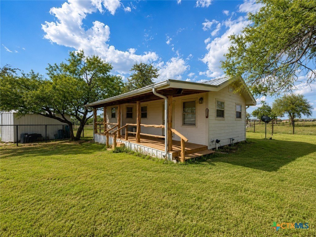 2050 Tenney Creek Rd – photo 2