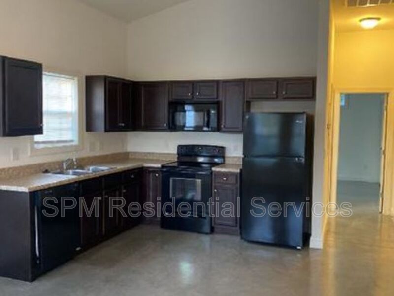 2612 Broadbill Ln unit B – photo 5