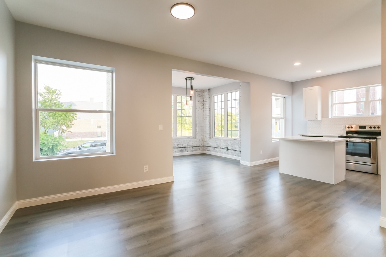 151 Sherman Ave unit 102 – photo 2