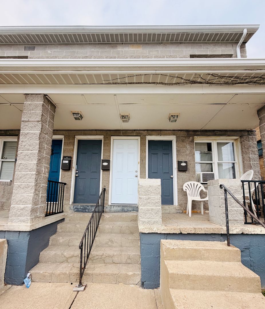 450 Augusta St – photo 1