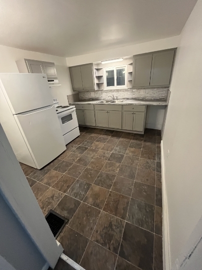 13 Elm St unit 1 – photo 1