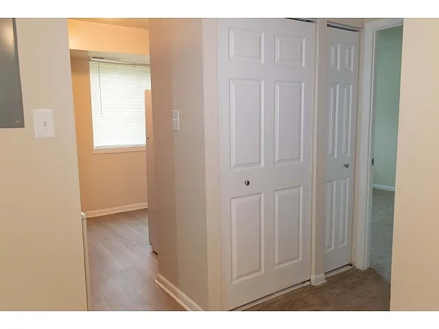 Chesapeake Village Apartments – photo 1