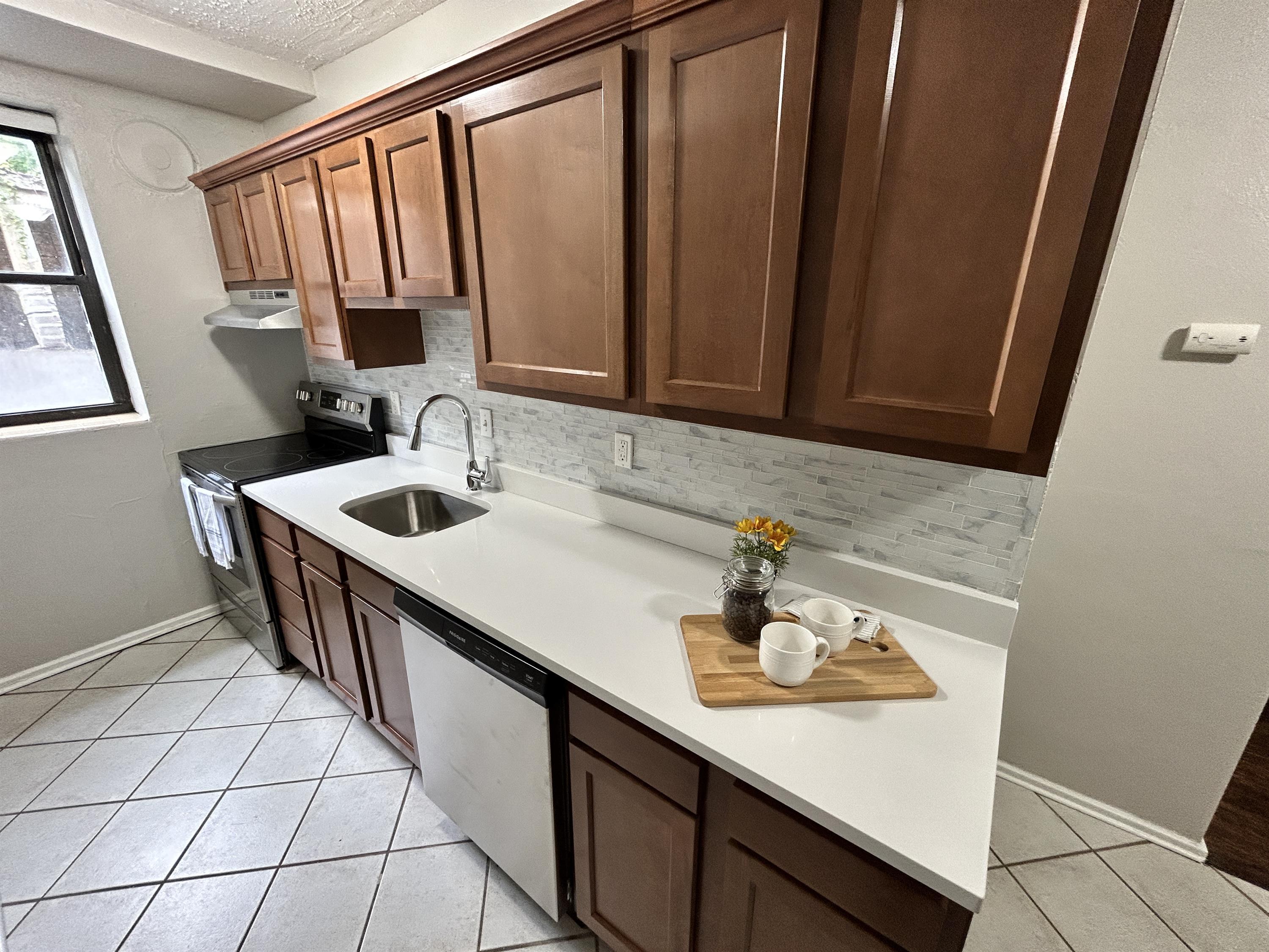 131 Mt Lebanon Blvd unit 2 – photo 2