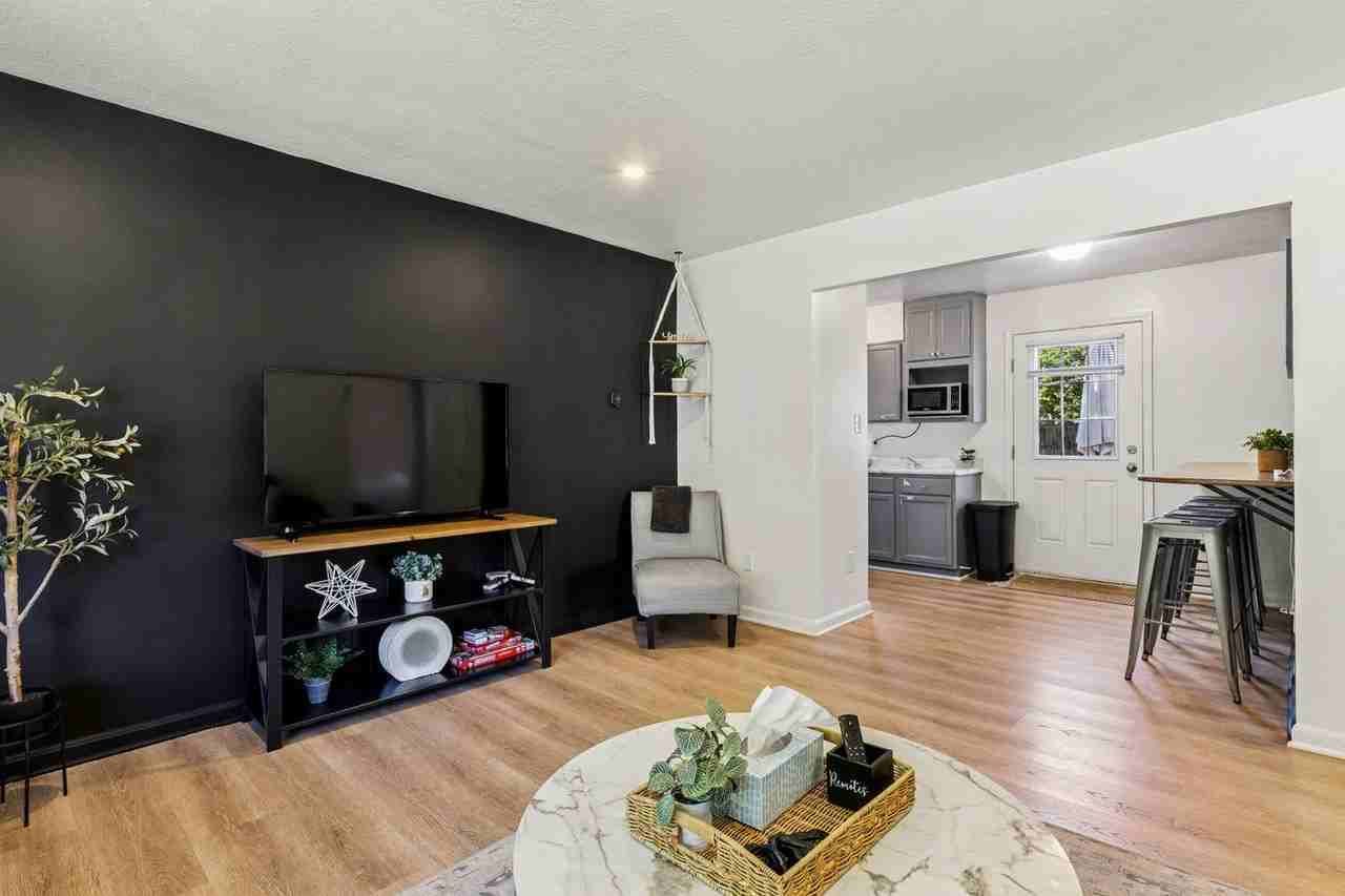 6484 Aylesworth Dr unit 1593933P – photo 4