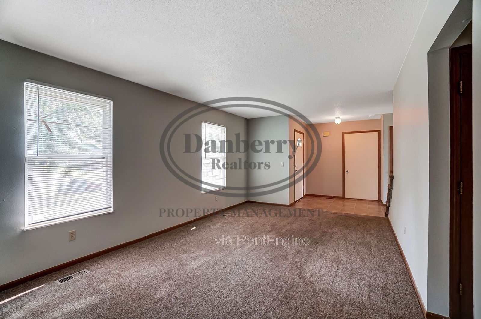 3540 Willow Run Dr – photo 2