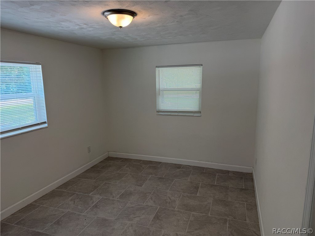 1405 Eden Dr – photo 4