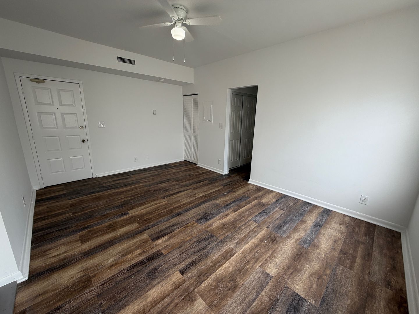 2716 S Dixie Hwy unit 306 – photo 3