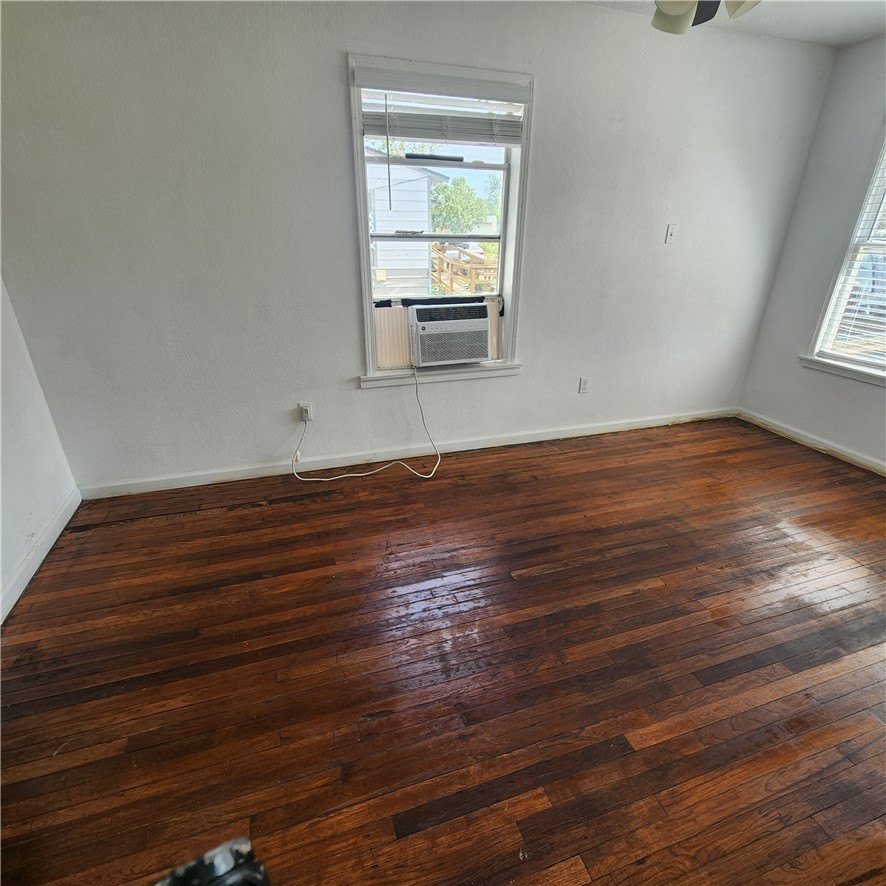 1209 Miami Dr – photo 4