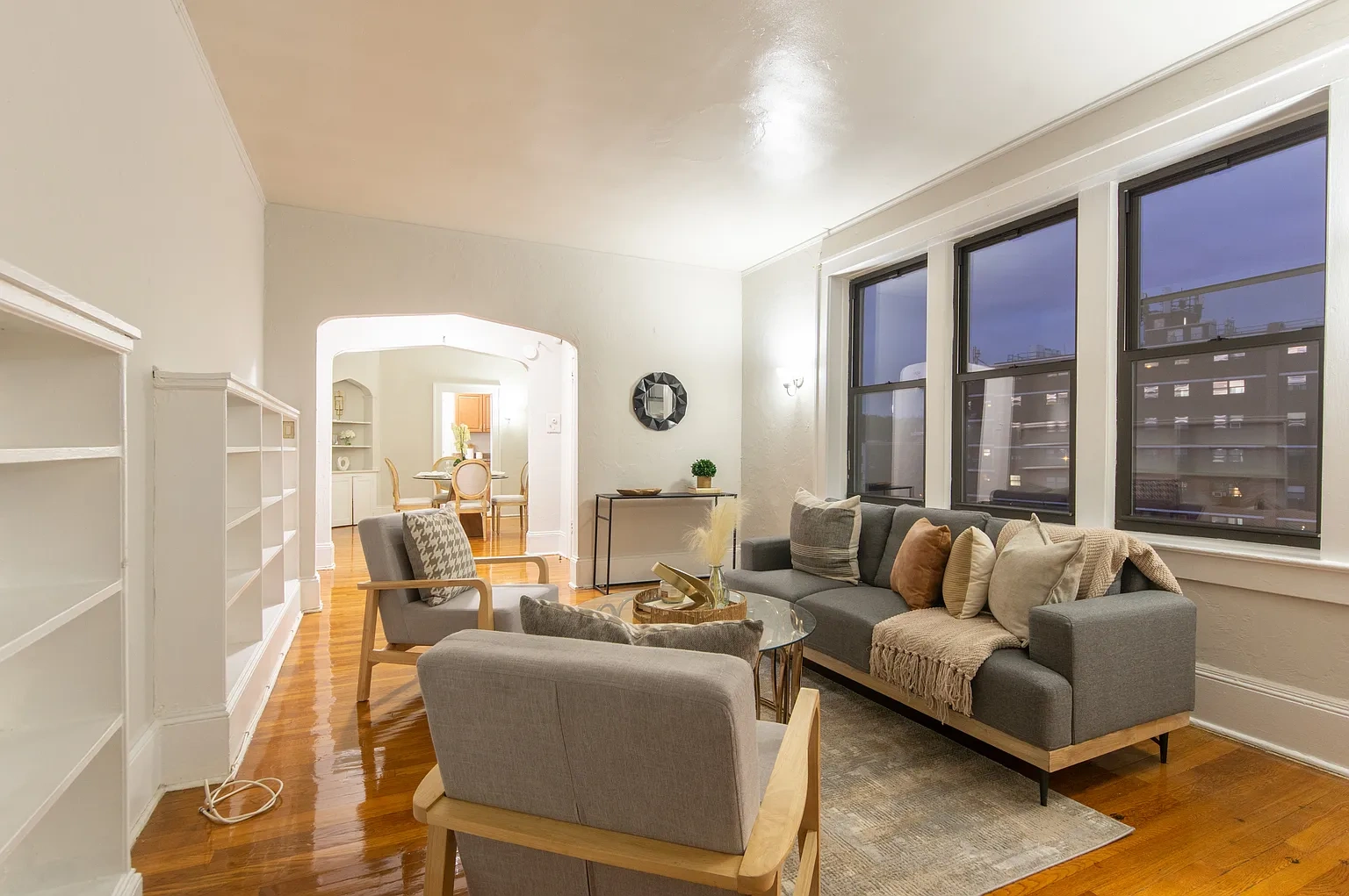 Randolph Manor Apartments – photo 2